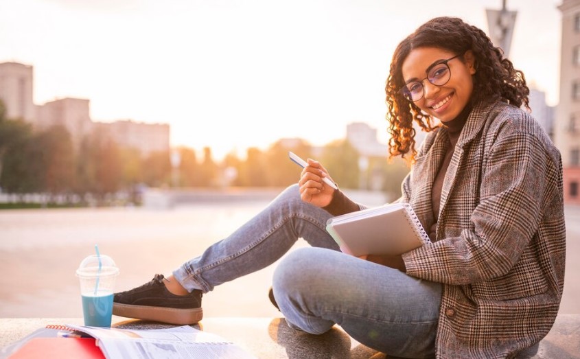 University of Toronto Full Scholarships for International Students – APPLY!