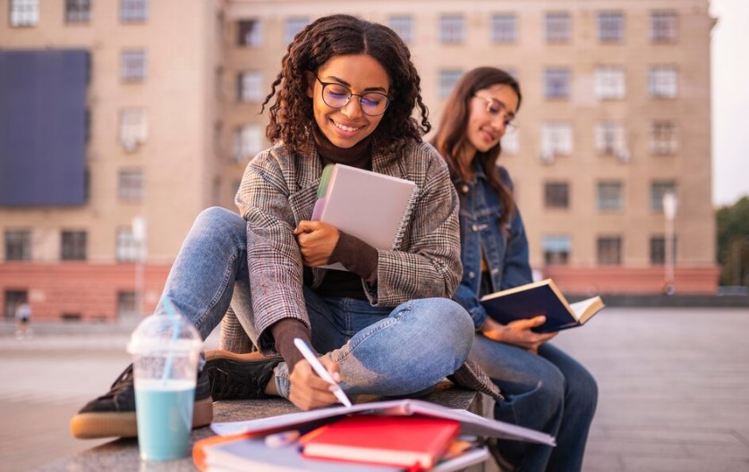 Vanier Canada Graduate Scholarships for International Students – APPLY!